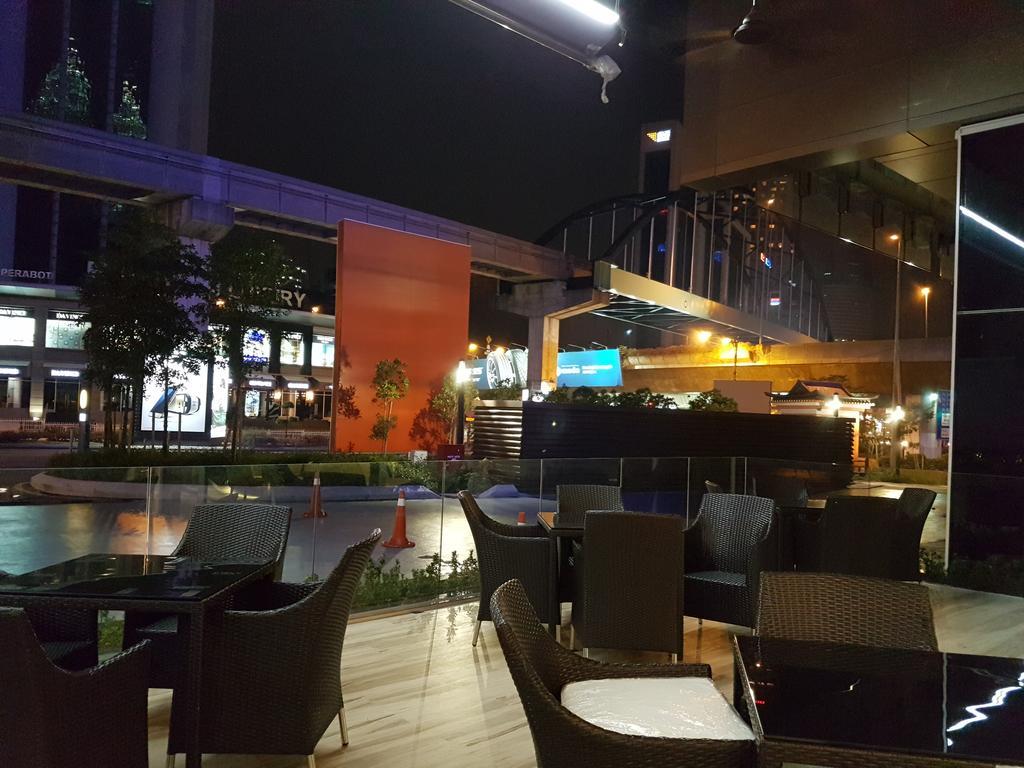 Altabia Suites At Times Squarer Kuala Lumpur Extérieur photo