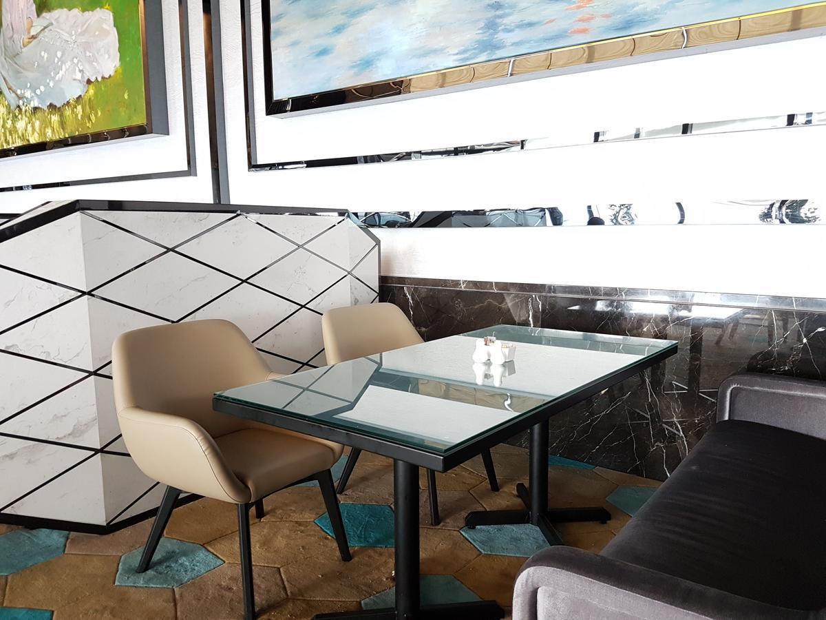 Altabia Suites At Times Squarer Kuala Lumpur Extérieur photo